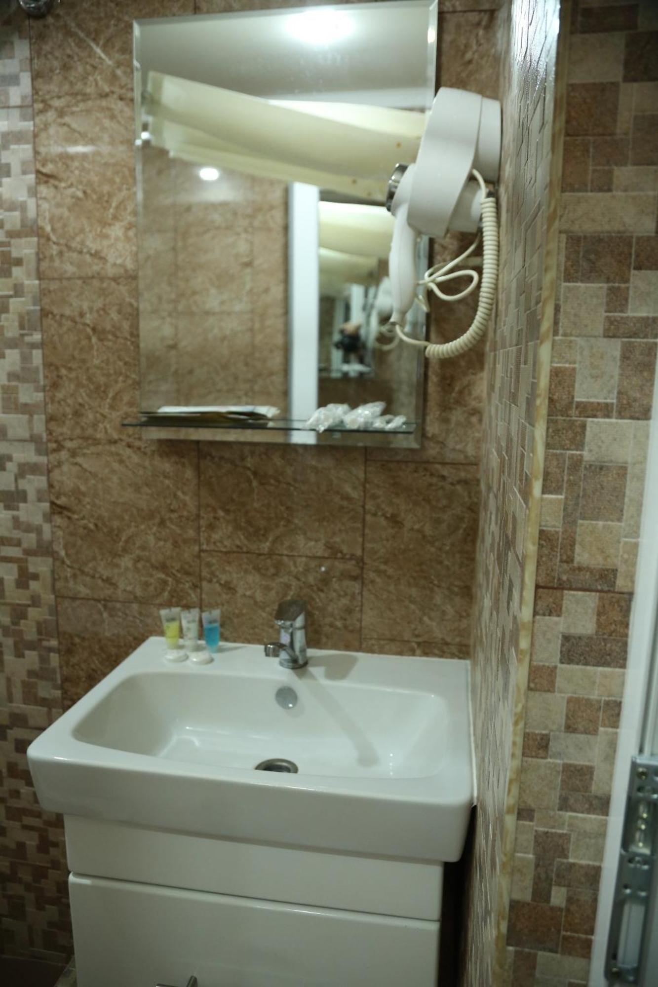 Martuni Vell Grey Hotel מראה חיצוני תמונה