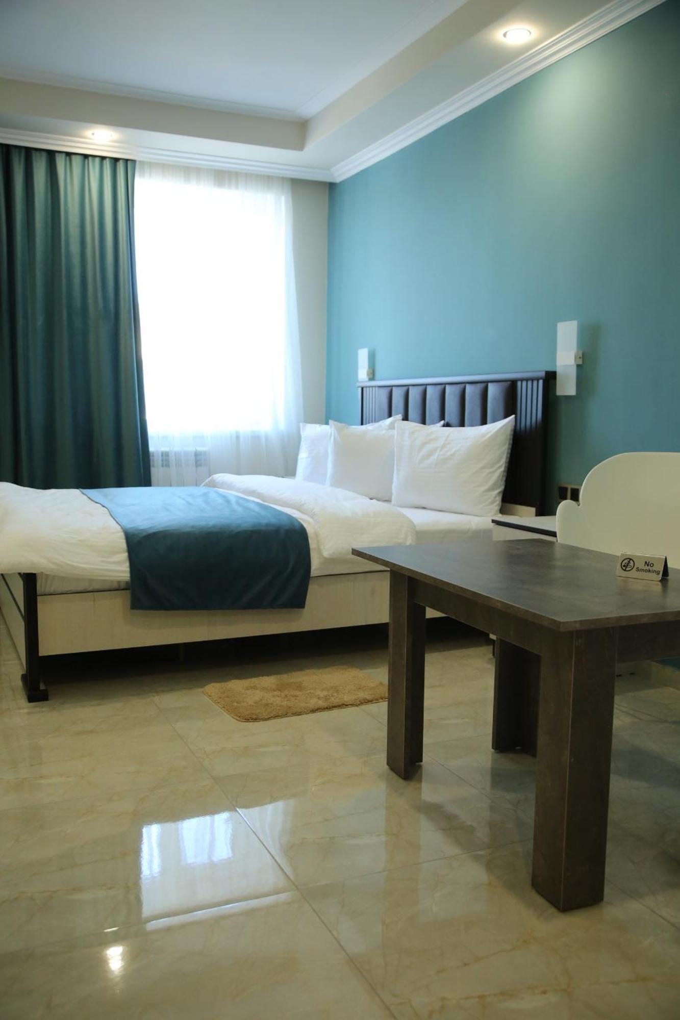Martuni Vell Grey Hotel מראה חיצוני תמונה